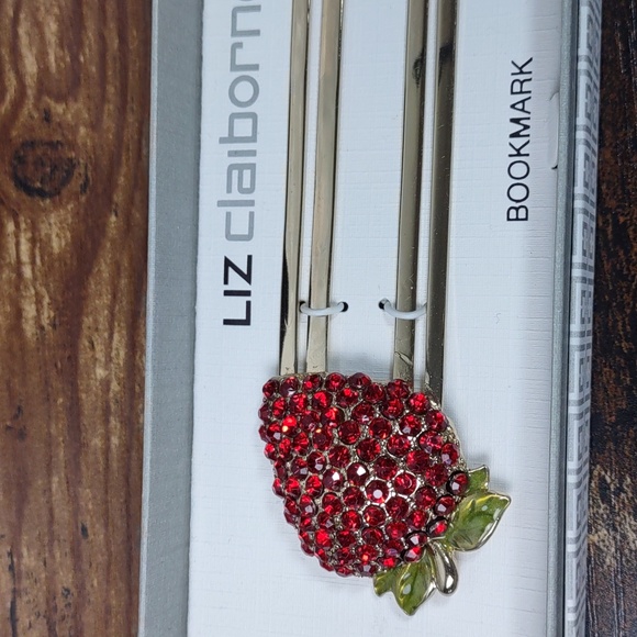 Crystal Strawberry Book Mark - Picture 2 of 4